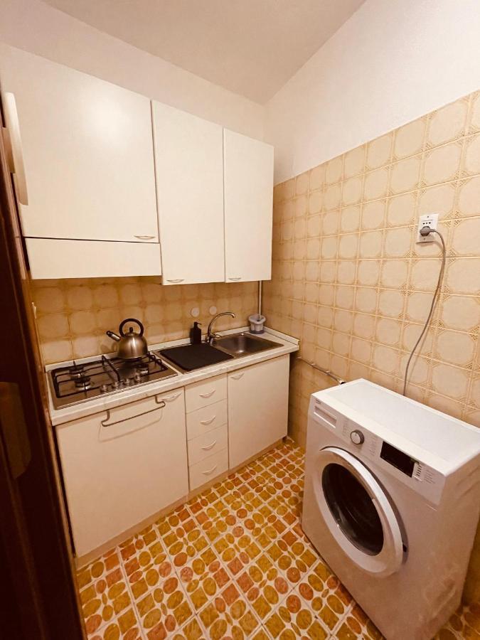 Endless Summer Apartment Peschiera del Garda Bagian luar foto